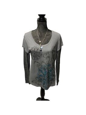 Appropriate Behavior Layered Long Sleeve Graphic Tee Womens Size Large 12-14 Top